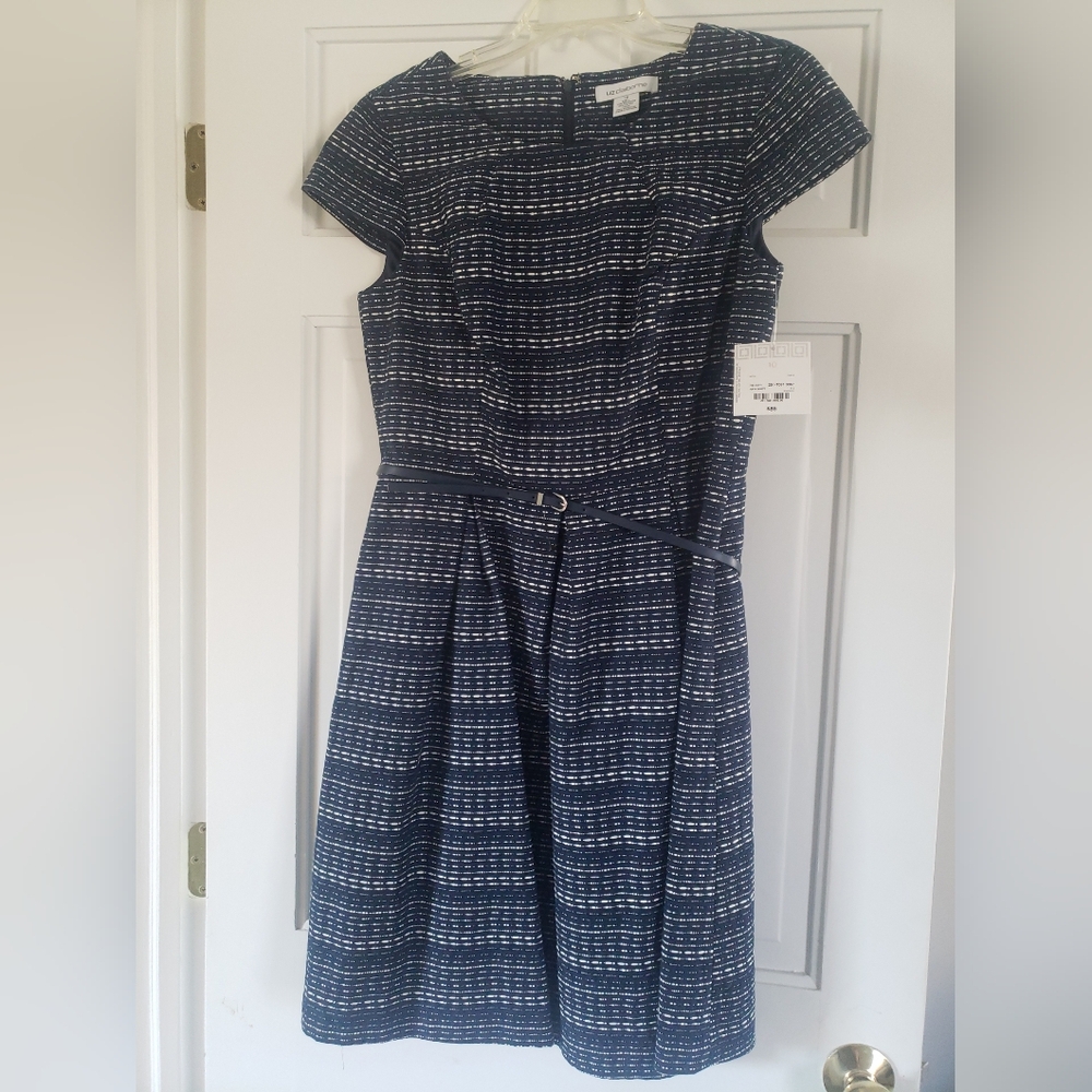 NWT Liz Claiborne Navy Dress Size 10